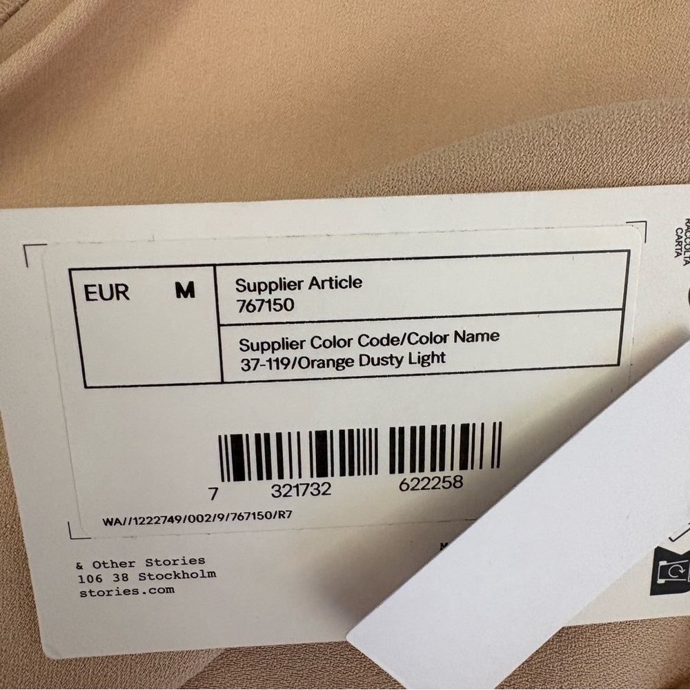 & Other‎ Stories || Seamed Paneled Bias Dress Blush Medium NWT - Picture 9 of 12